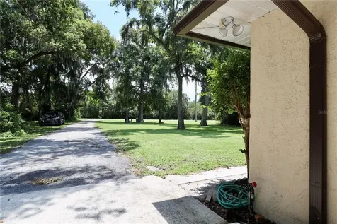 860 Oak Shore Drive St Cloud FL 34771