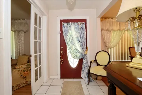 860 Oak Shore Drive St Cloud FL 34771