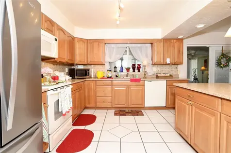 860 Oak Shore Drive St Cloud FL 34771
