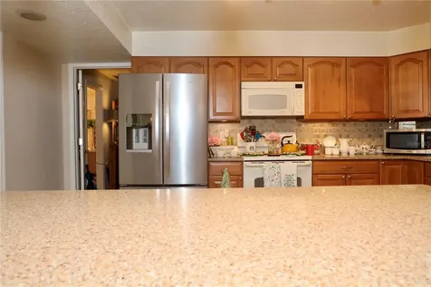 860 Oak Shore Drive St Cloud FL 34771