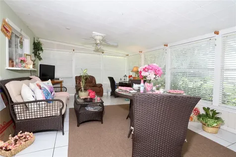 860 Oak Shore Drive St Cloud FL 34771