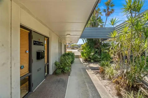 10333 Seminole Boulevard Largo FL 33778