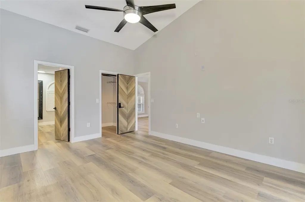 5742 39th Street Circle E Bradenton FL 34203
