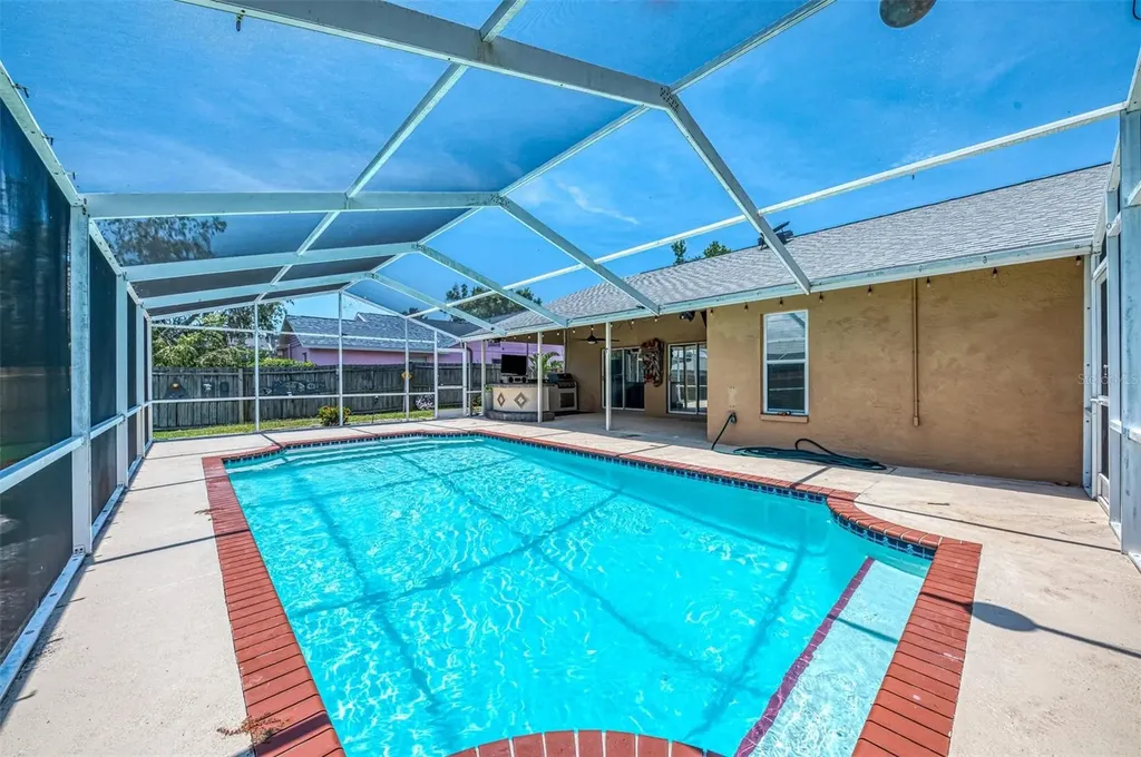 5742 39th Street Circle E Bradenton FL 34203