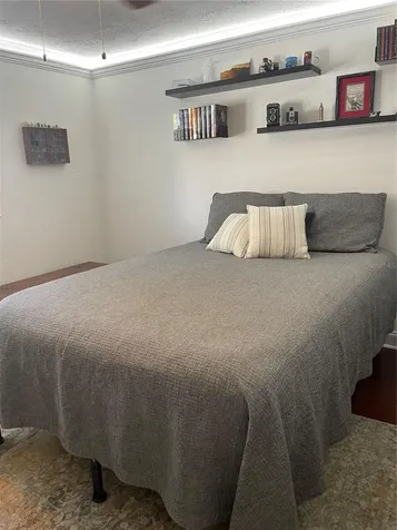 210 5th Avenue S St Petersburg FL 33701