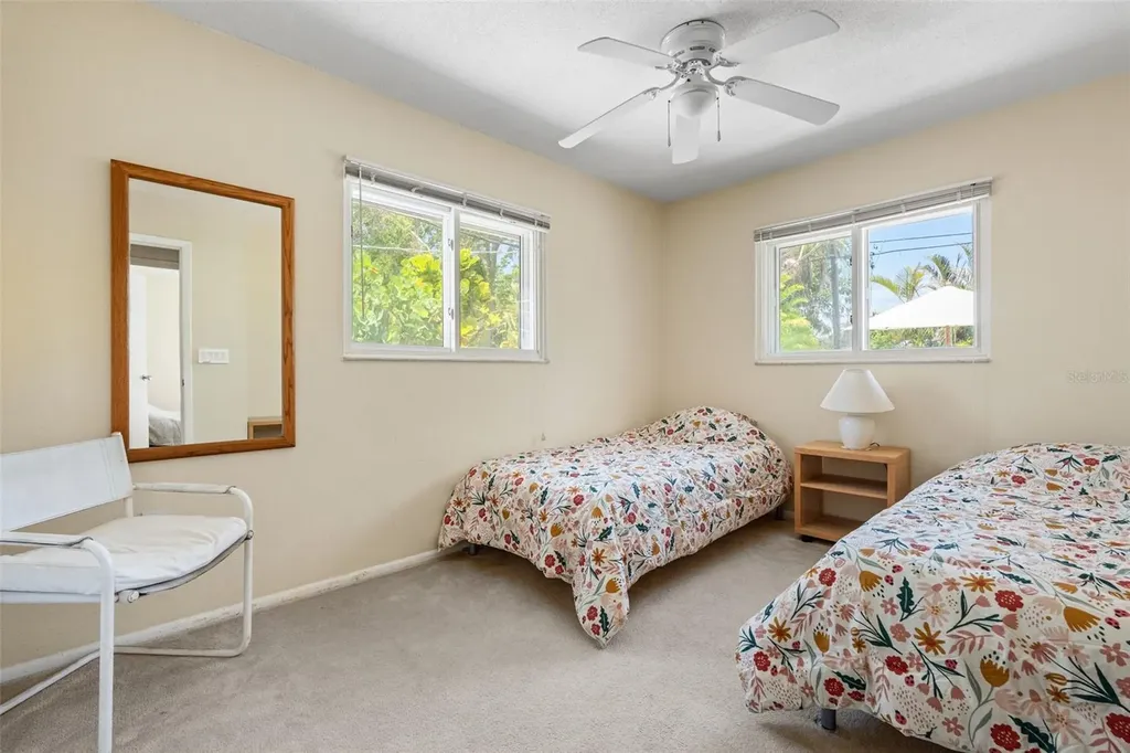 139 Adair Avenue Sarasota FL 34243
