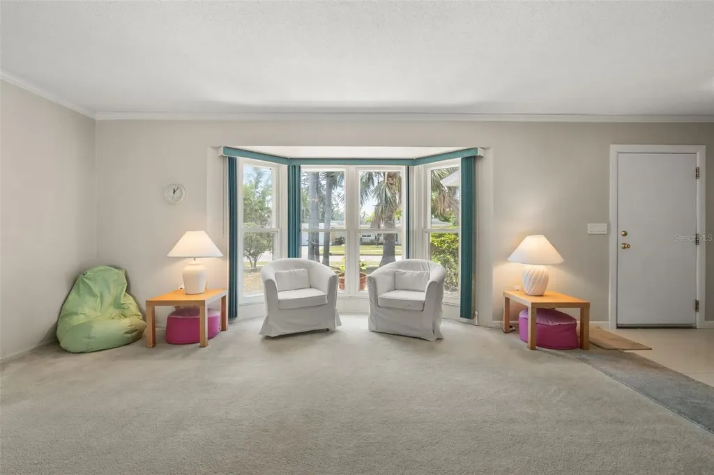 139 Adair Avenue Sarasota FL 34243