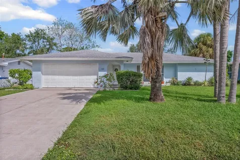 139 Adair Avenue Sarasota FL 34243