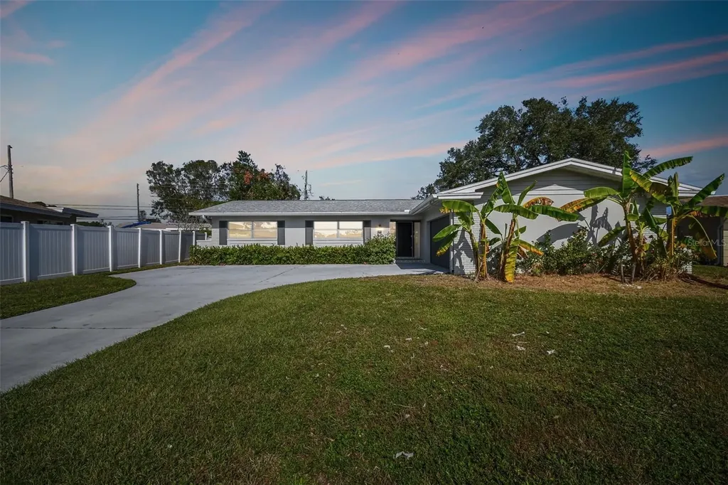 1701 62nd Terrace S St Petersburg FL 33712