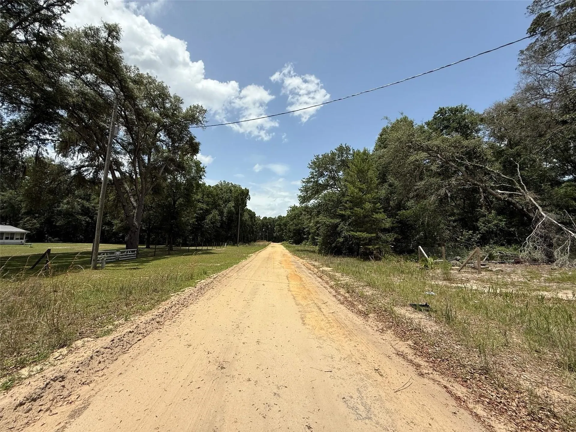 119 Smokey Avenue Interlachen FL 32148
