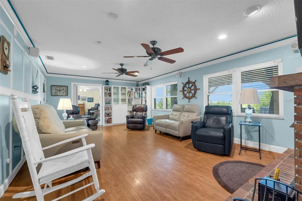 101 Lakeshore Boulevard St Cloud FL 34769