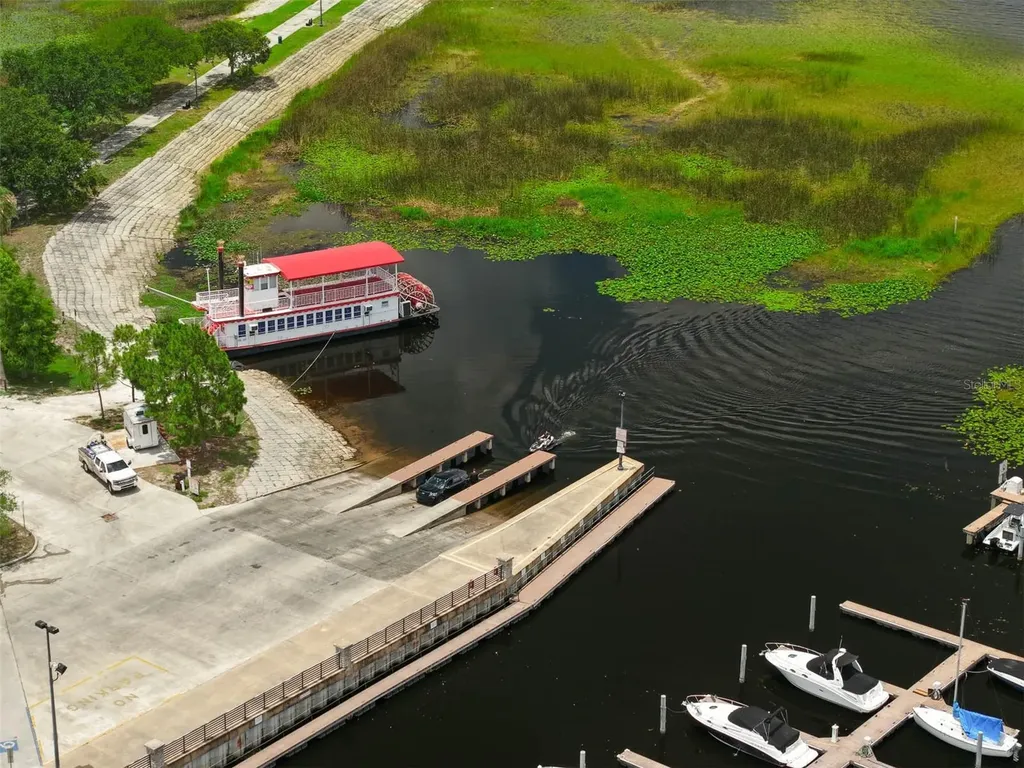 101 Lakeshore Boulevard St Cloud FL 34769