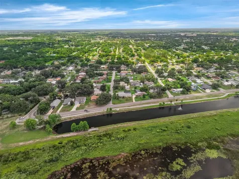 101 Lakeshore Boulevard St Cloud FL 34769
