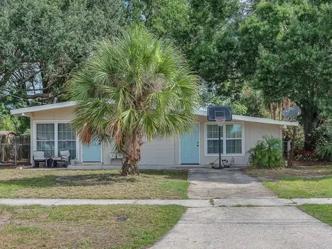 4425 W Bay Avenue Tampa FL 33616