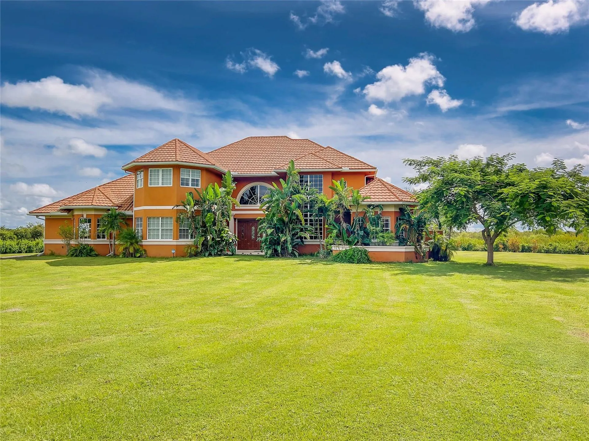 Punta Gorda FL, 37511 Washington Loop Road