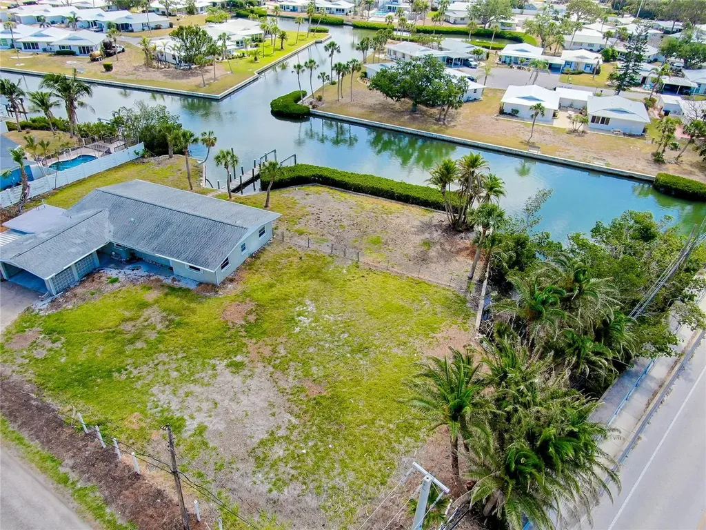 104 Pops Lane Nokomis FL 34275