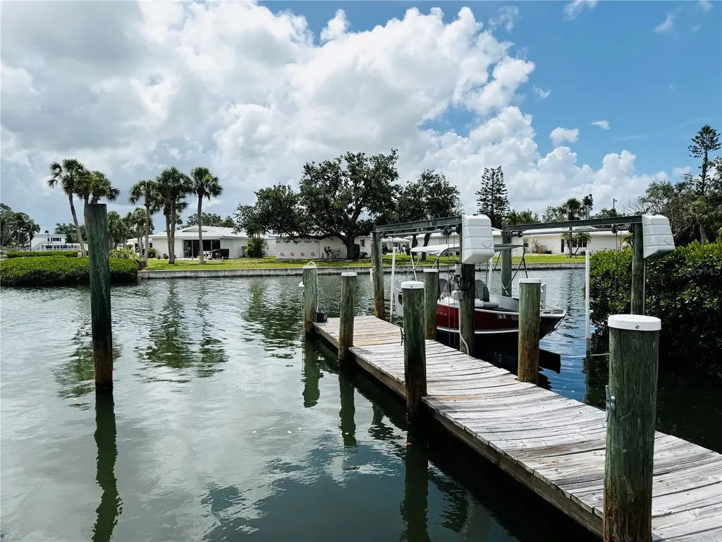 104 Pops Lane Nokomis FL 34275