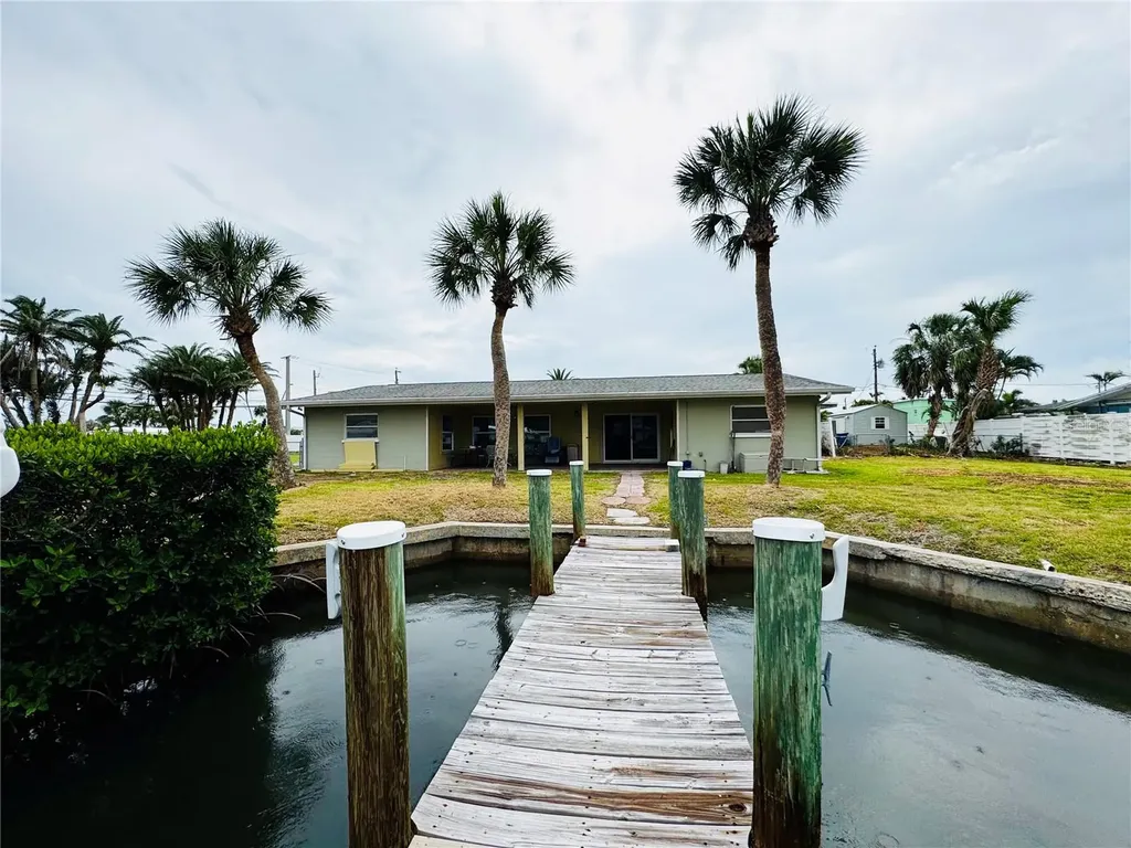 104 Pops Lane Nokomis FL 34275