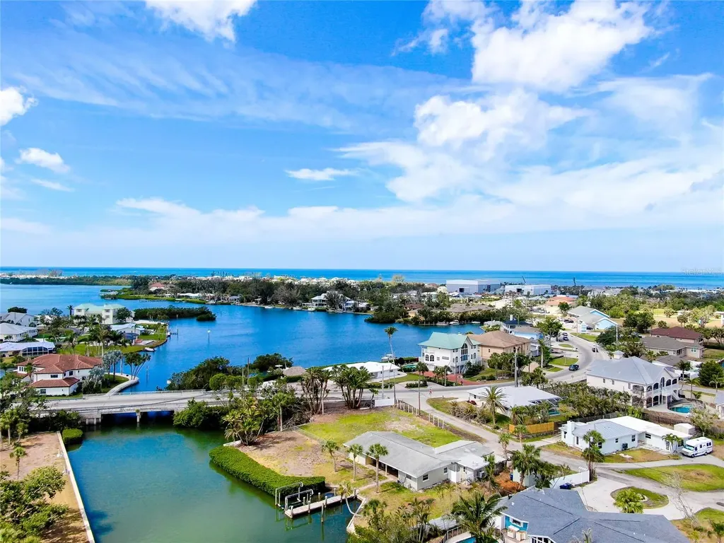 104 Pops Lane Nokomis FL 34275