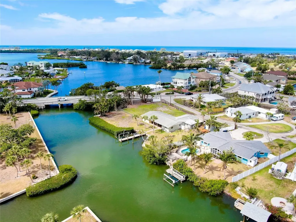 104 Pops Lane Nokomis FL 34275