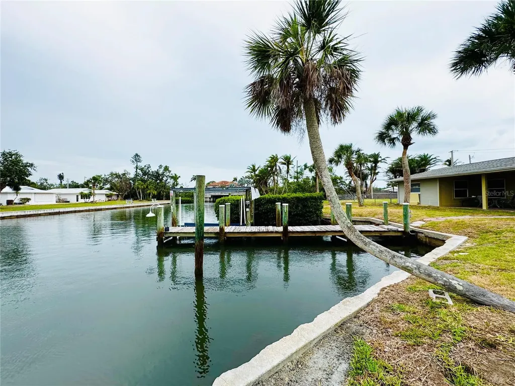104 Pops Lane Nokomis FL 34275