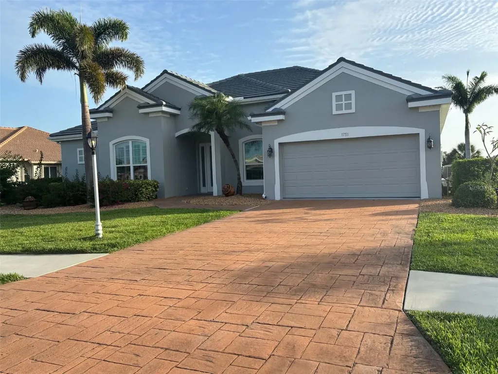 1751 Bobcat Trail North Port FL 34288