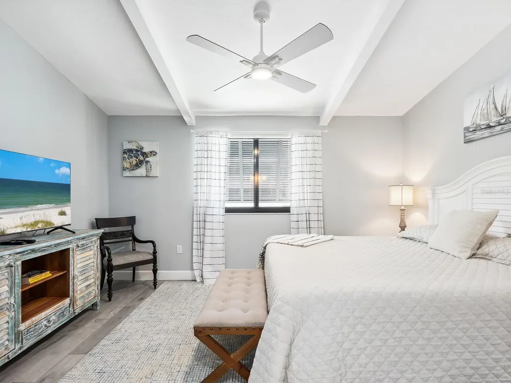 6281 Midnight Pass Road Sarasota FL 34242