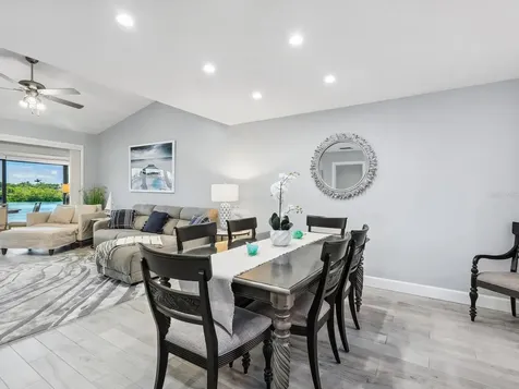6281 Midnight Pass Road Sarasota FL 34242