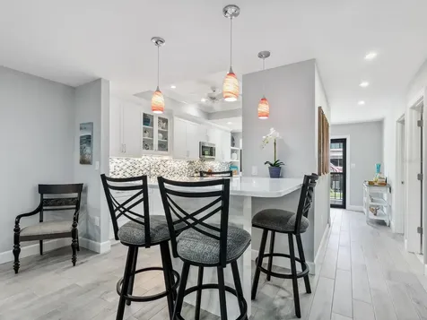6281 Midnight Pass Road Sarasota FL 34242