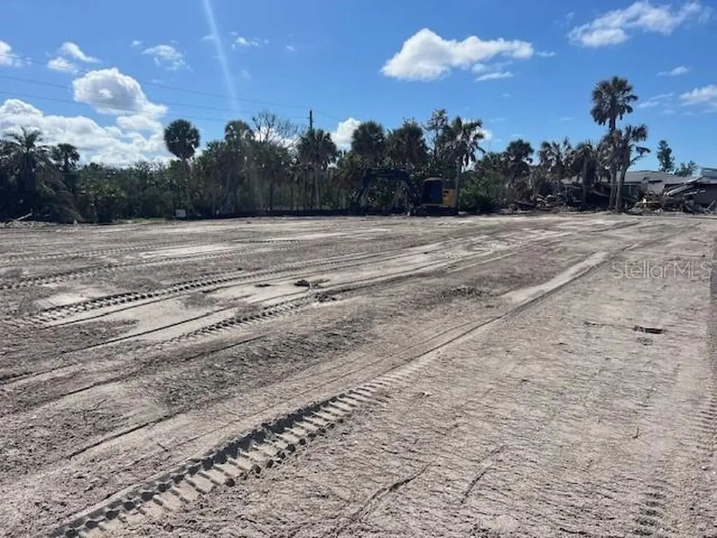7050 Manasota Key Road Englewood FL 34223