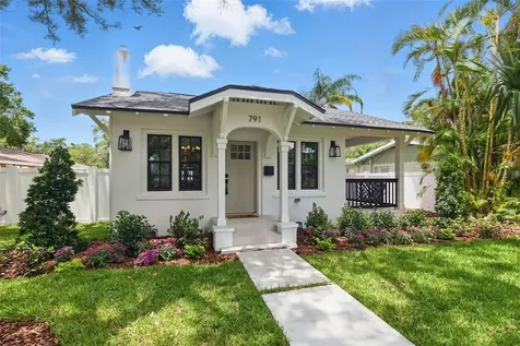 791 44th Avenue N St Petersburg FL 33703
