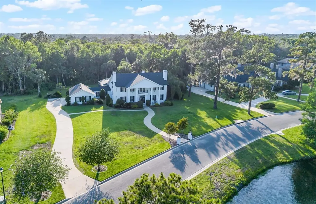 2487 River Tree Circle Sanford FL 32771
