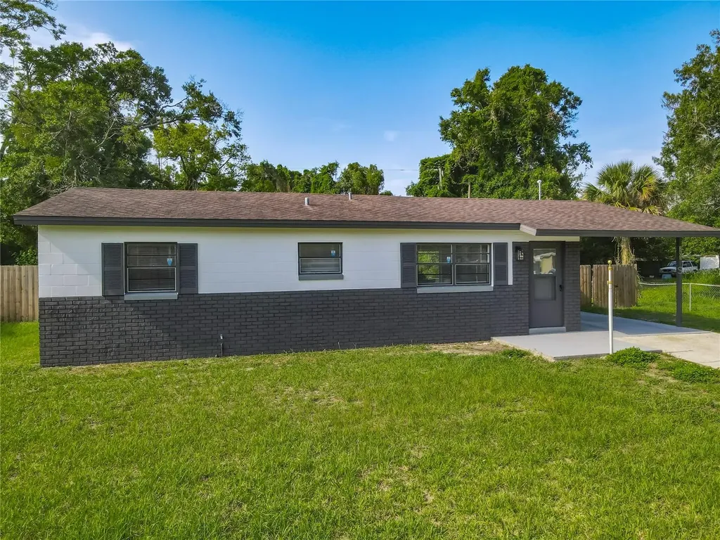 1203 W 20th Street Sanford FL 32771