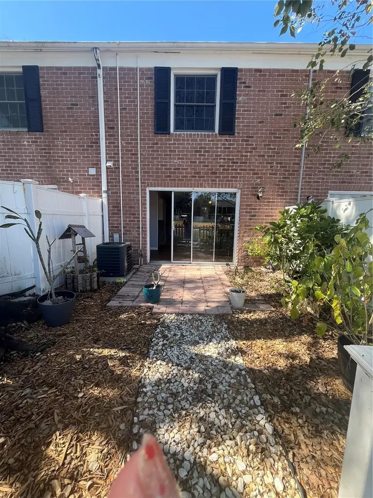 13709 Juniper Blossom Drive Tampa FL 33618
