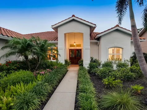 4492 Del Sol Boulevard Sarasota FL 34243