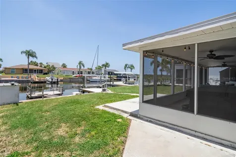 15713 Century Drive Hudson FL 34667