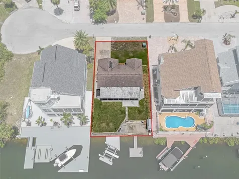15713 Century Drive Hudson FL 34667