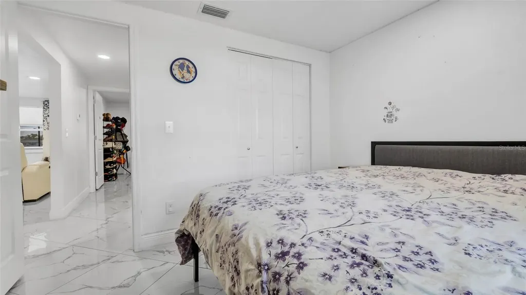 12416 Queensland Lane Tampa FL 33625