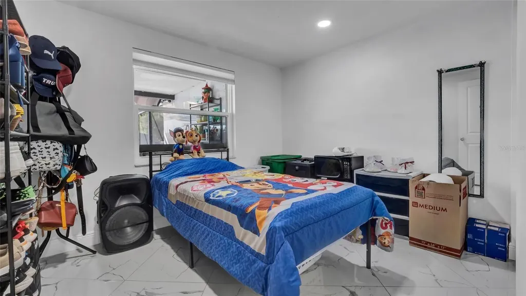 12416 Queensland Lane Tampa FL 33625