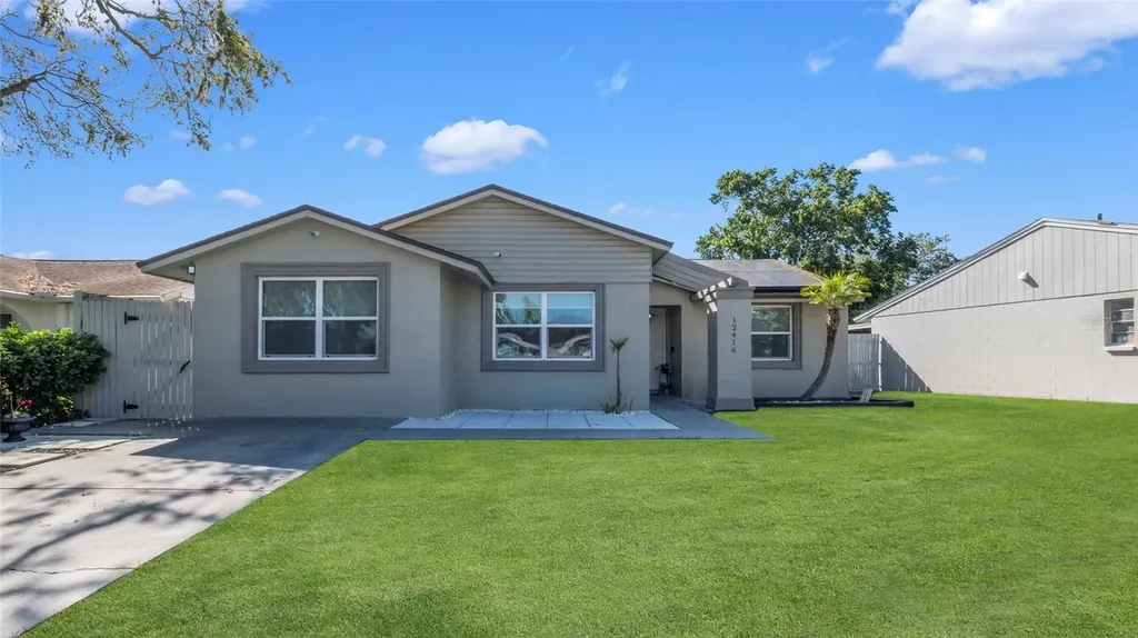 12416 Queensland Lane Tampa FL 33625