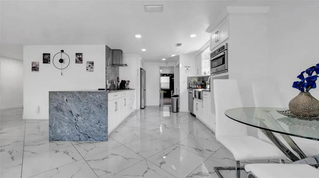 12416 Queensland Lane Tampa FL 33625