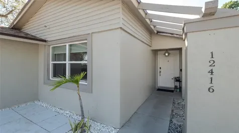 12416 Queensland Lane Tampa FL 33625