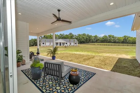 1631 W Highway 329 Citra FL 32113
