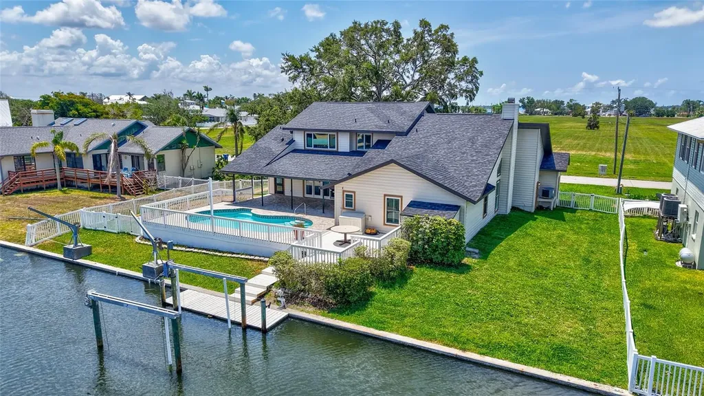 4506 17th Street W Palmetto FL 34221