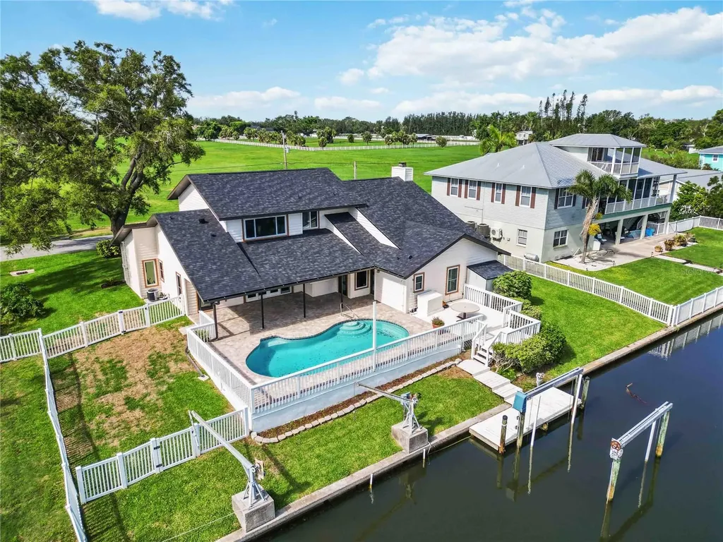 4506 17th Street W Palmetto FL 34221