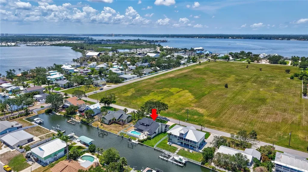 4506 17th Street W Palmetto FL 34221