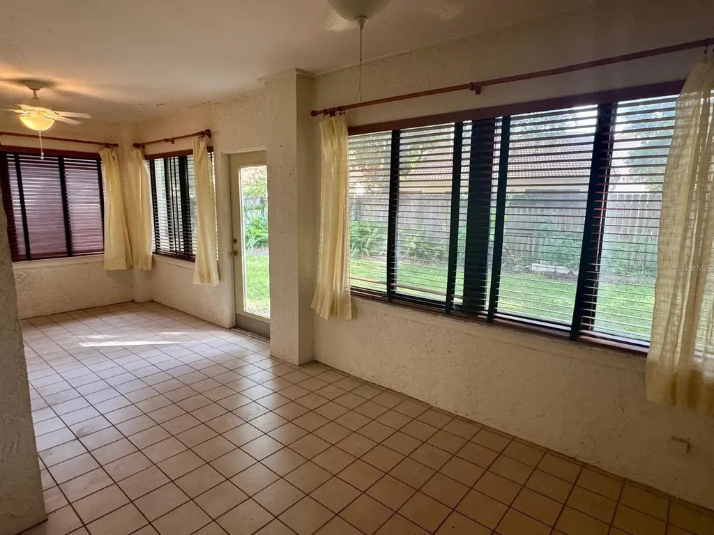 1053 W Pebble Beach Circle Winter Springs FL 32708