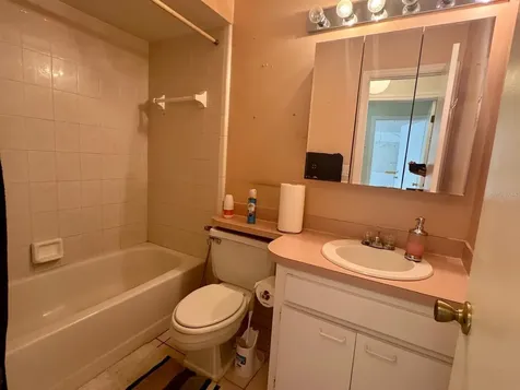 1053 W Pebble Beach Circle Winter Springs FL 32708