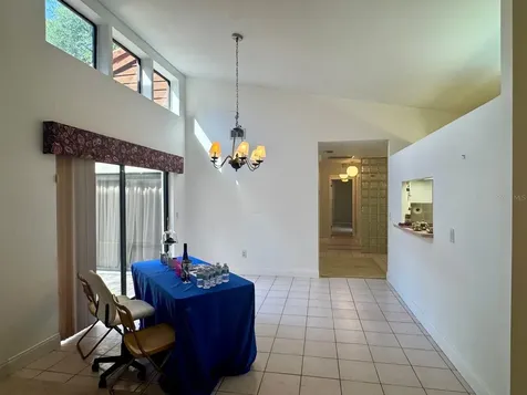 1053 W Pebble Beach Circle Winter Springs FL 32708
