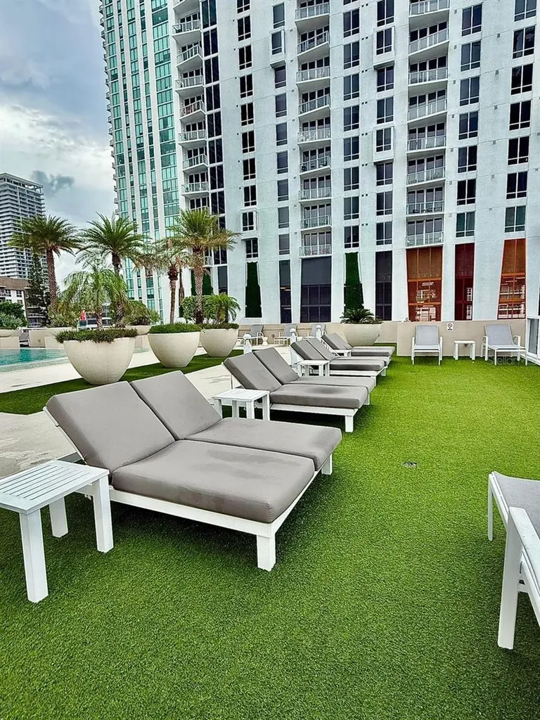 600 NE 27th Street Miami FL 33137